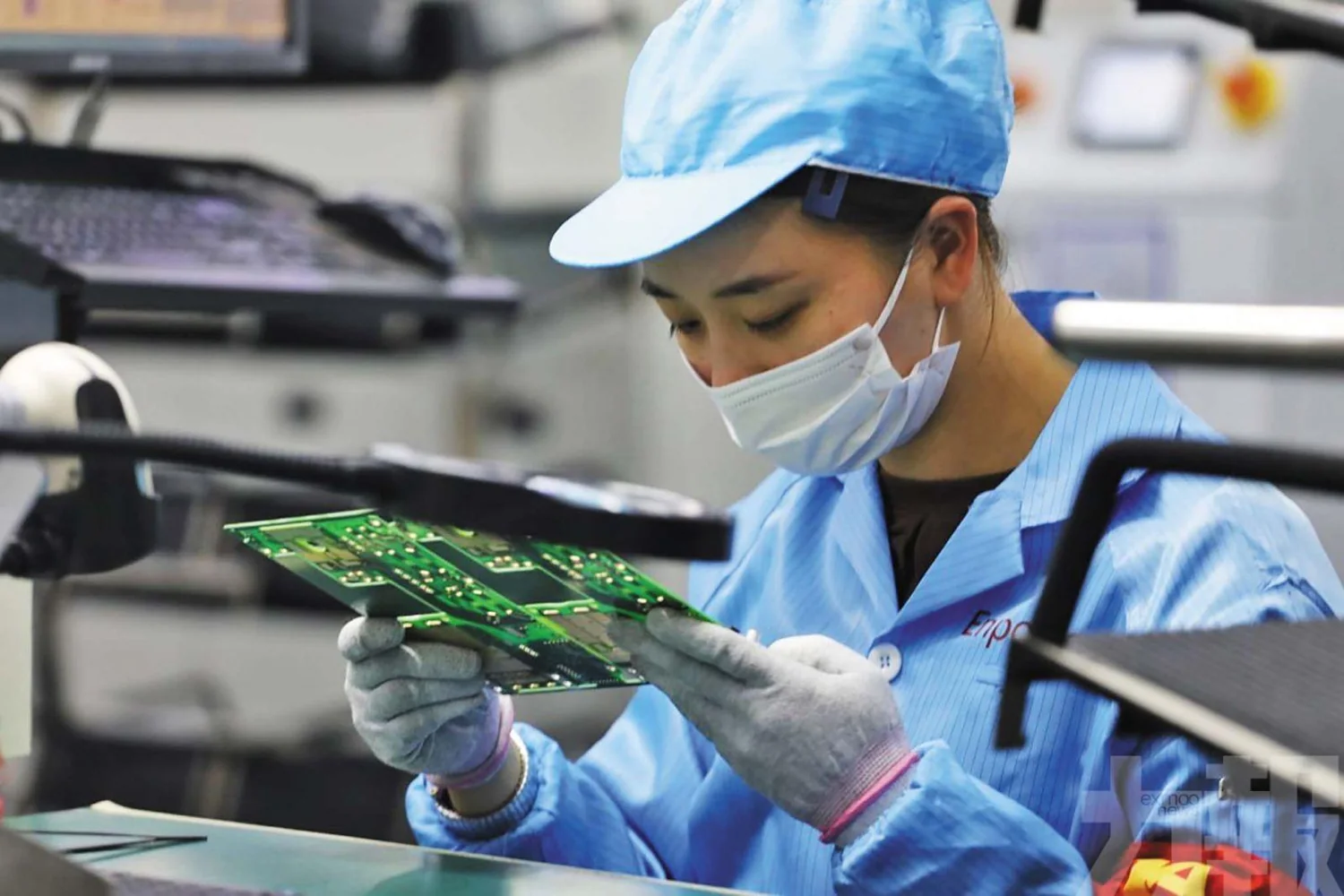 Electronics quality inspection with circuit boards